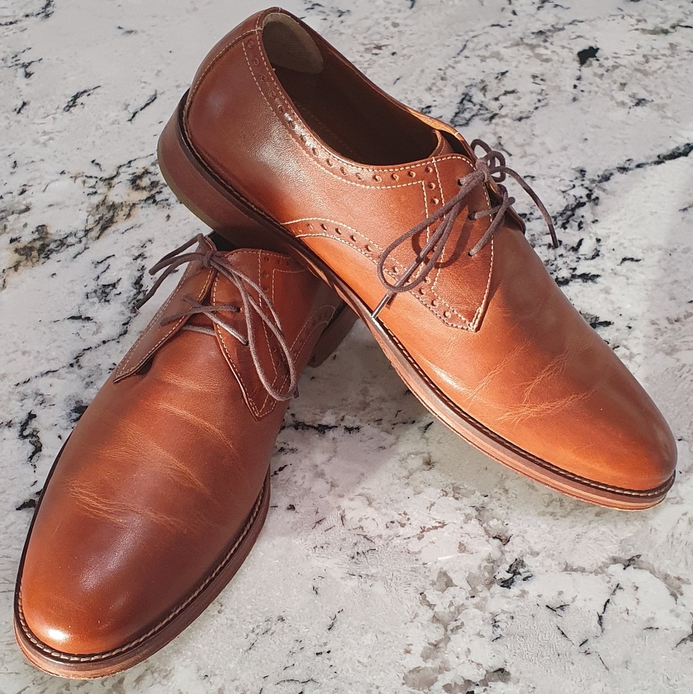 Johnston and Murphy Hughes lace-up derby - Very lightly worn - 10.5